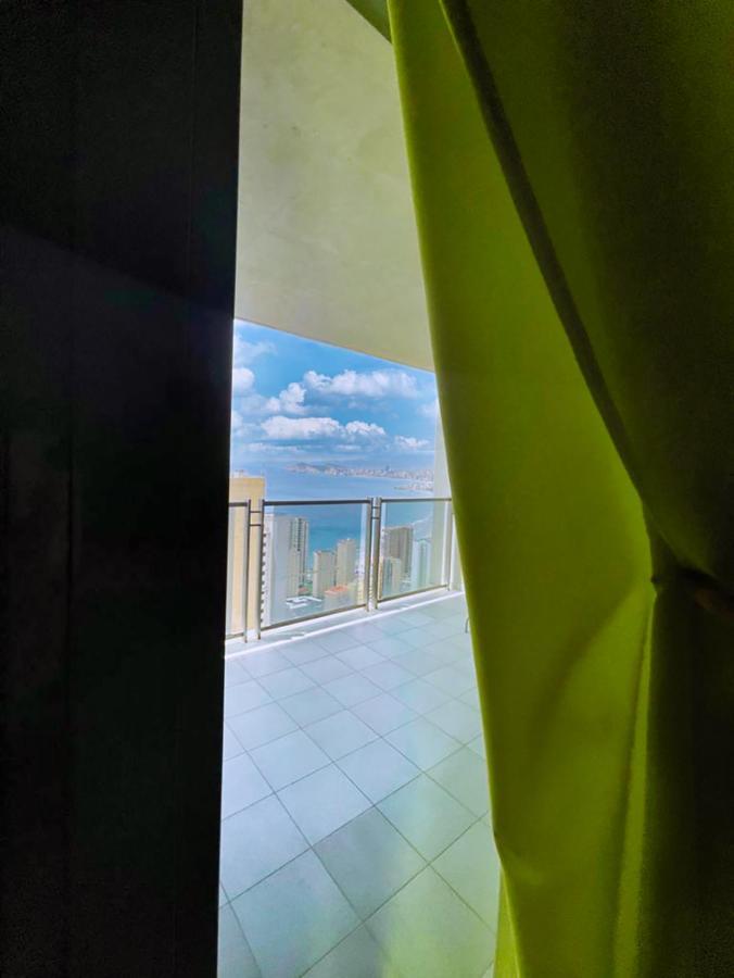 Beautiful Apartment Near Beach With Panoramic Sea-View Benidorm Exterior photo